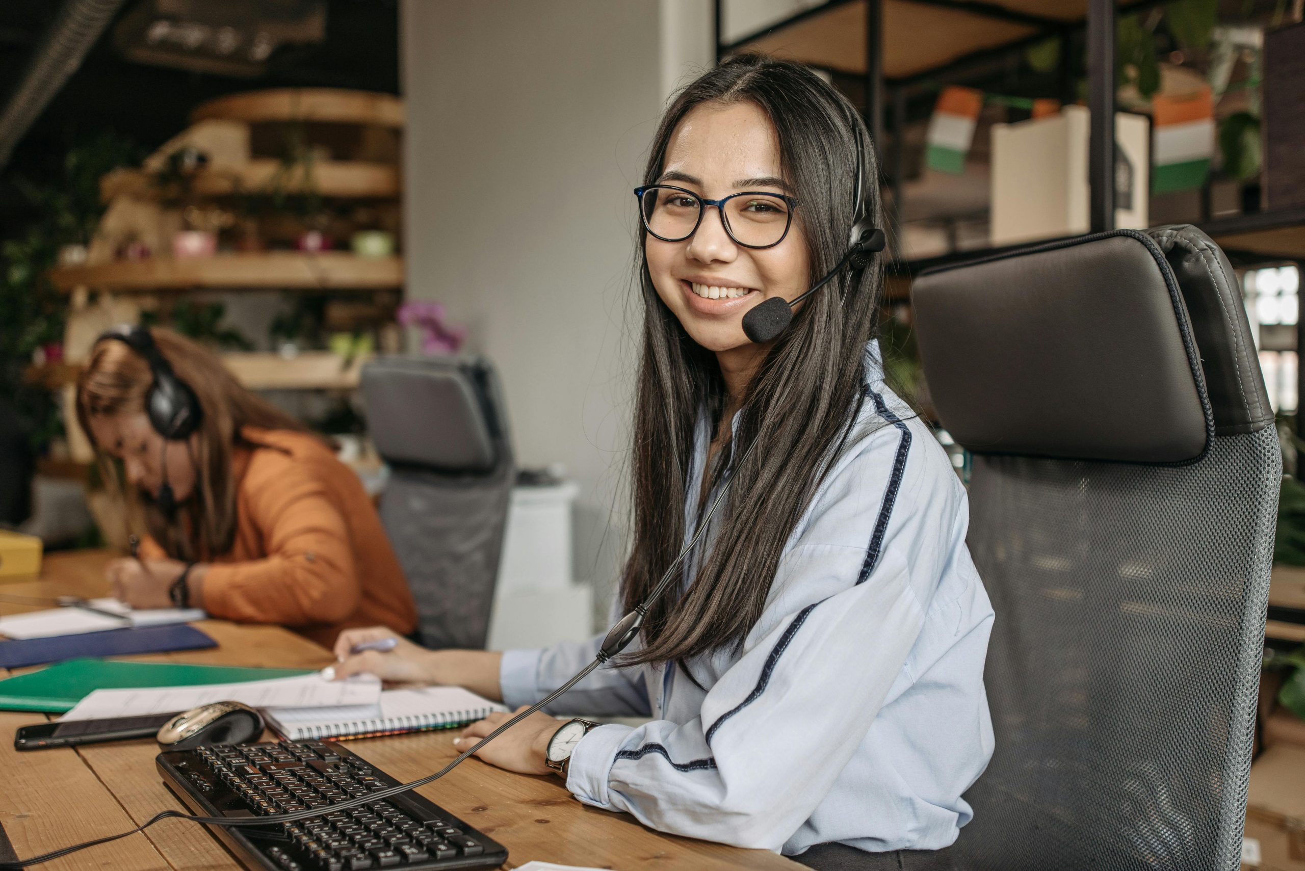 10 Smart Questions to Ask Before Choosing a Helpdesk Service Provider